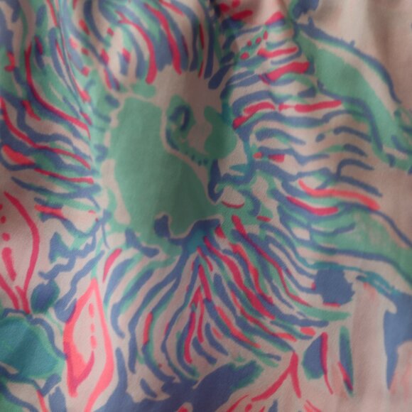 Lilly Pulitzer Luxletic Colorful Floral Print Athletic Shorts LG - Picture 7 of 10